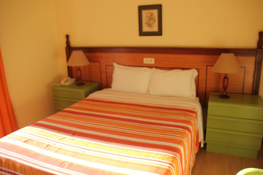 Hotel Joao Capela アヴェイロ 部屋 写真